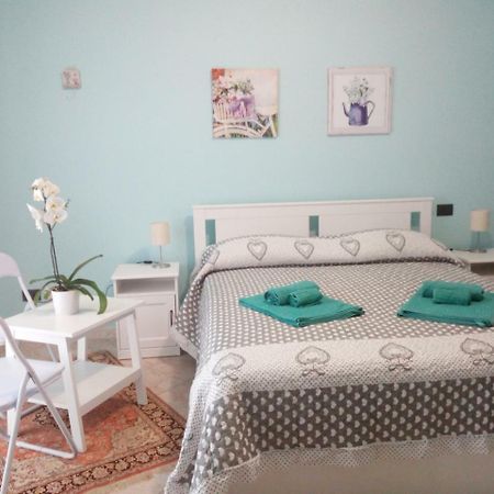 Capo dʼOrlando B&B La Finestra Sul Mare מראה חיצוני תמונה
