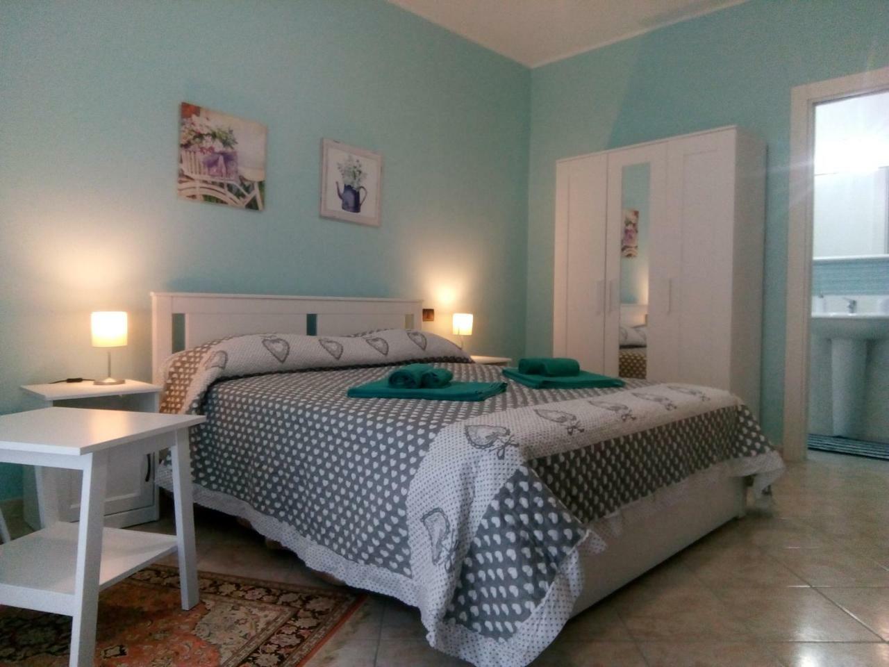 Capo dʼOrlando B&B La Finestra Sul Mare מראה חיצוני תמונה