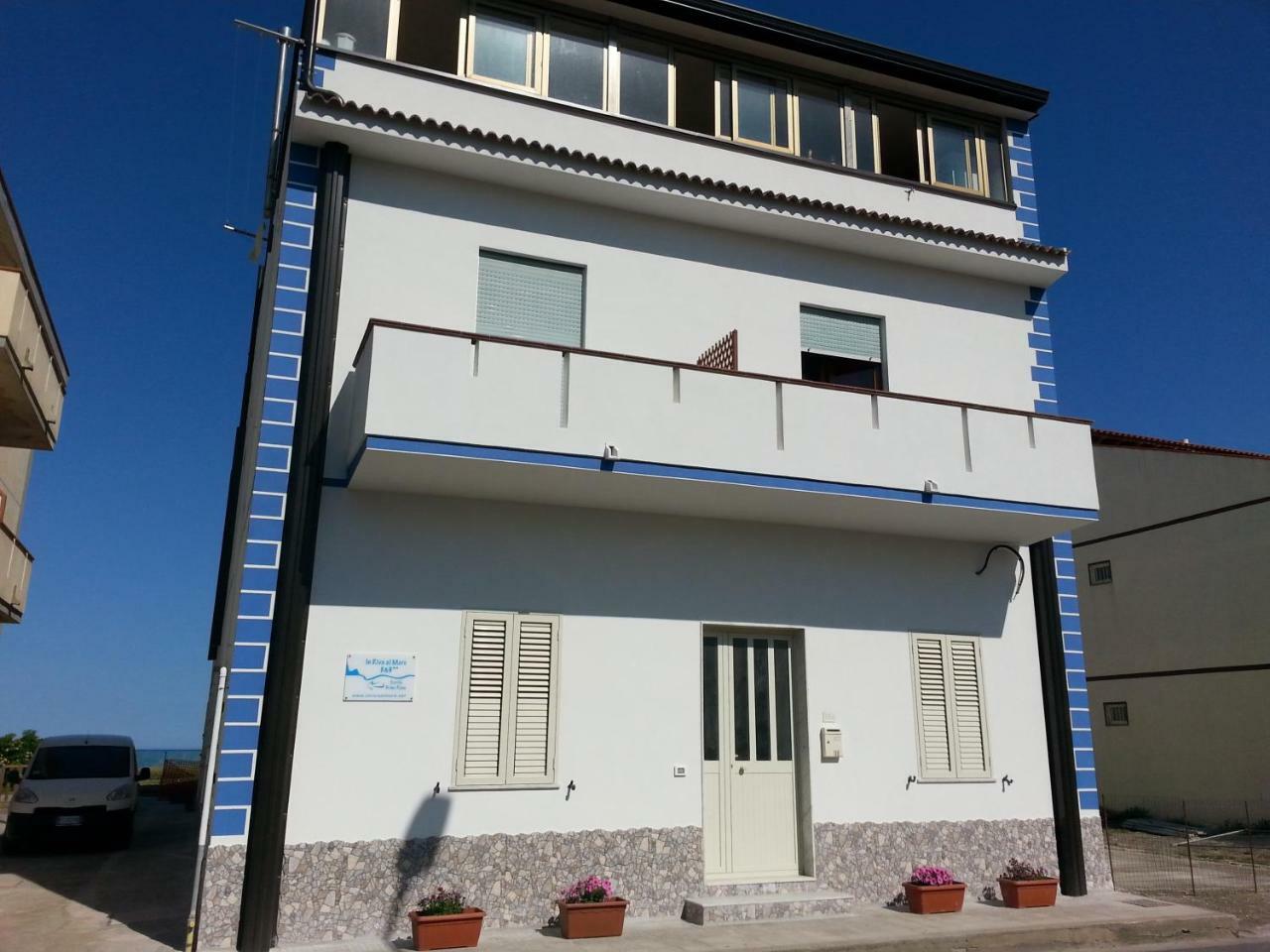 Capo dʼOrlando B&B La Finestra Sul Mare מראה חיצוני תמונה